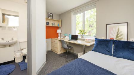 Classic Ensuite 5 bed student flat to rent on Pershore Road, Birmingham, B5