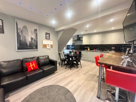 6 bed student house to rent on Bedroom Student Home -, Canterbury, CT2