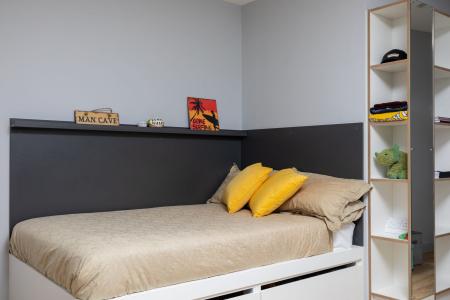Standard En Suite 5 bed student flat to rent on Glossop Road, Cardiff, CF24