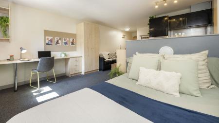 Premium Studio Student flat to rent on Dighton Street, Bristol, BS2