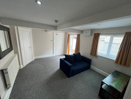 1 bed student house to rent on Richmond Road, Cardiff, CF24