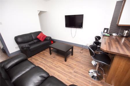 7 bed student house to rent on Dawlish Road, Birmingham, B29