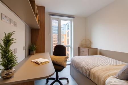 6 Bed En-suite Student flat to rent on 13 - 19 Dean Street, Bristol, BS2