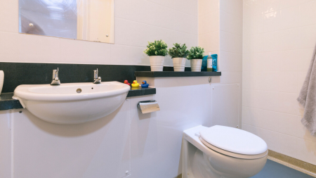 Classic 2 Bed Apartment 2 bed student flat to rent on Station Road West, Canterbury, CT2