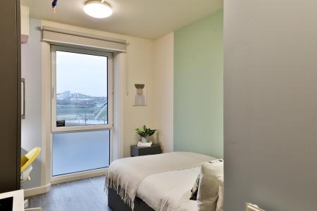 Silver Studio Student flat to rent on Howard Street, Newcastle, NE1