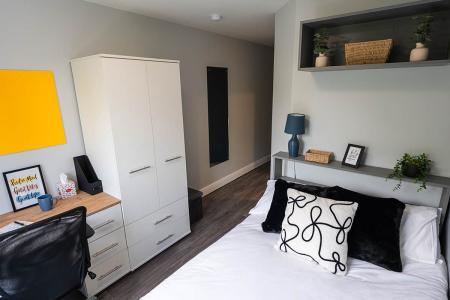 City Edge - Bronze Ensuite 3 bed student flat to rent on Ardwick Green South, Manchester, M13