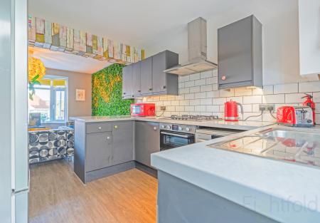 6 bed student house to rent on Widdicombe Way, Brighton, BN2