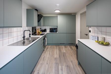 1 bed student house to rent on Kelston View, Bath, BA2