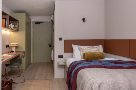 Standard Studio Plus Student flat to rent on Dunedin Street, Edinburgh, EH7