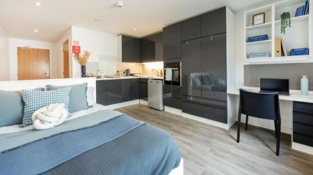 Super Elite Studio Student flat to rent on Rhodaus Town, Canterbury, CT1