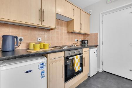 4 Bedroom Apartment