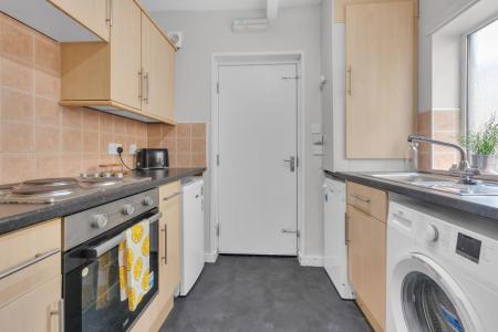 4 Bedroom Apartment