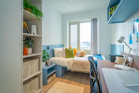 Classic 4 Bed Ensuite Student flat to rent on Fairlawn Avenue, Bristol, BS34