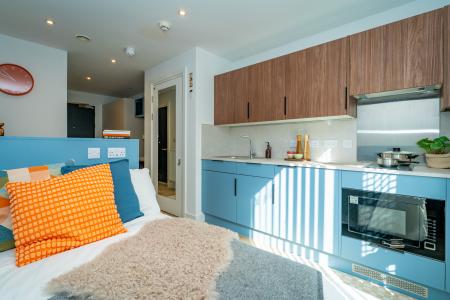 Classic Studio Student flat to rent on Fairlawn Avenue, Bristol, BS34