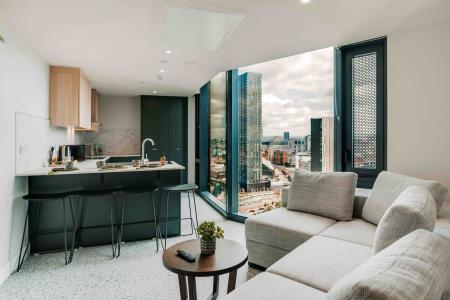 Classic Ensuite, Penthouse Student flat to rent on Deansgate, Manchester, M3