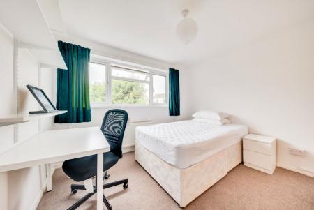 Student studio flat to rent on St Michaels Road - Room, Canterbury, CT2