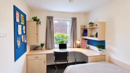 Premium Ensuite 6 bed student flat to rent on Brook St, Preston, PR1