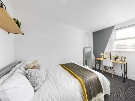2 bed student house to rent on Portland Street, Lincoln, LN5