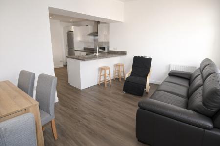 5 bed student house to rent on Finchale Road, Durham, DH1