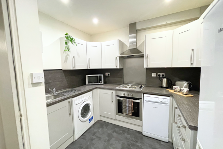 3 Bedroom Apartment