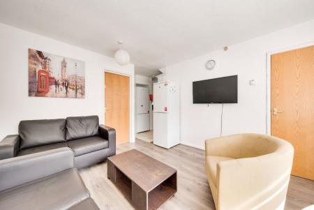 Student studio flat to rent on Godden Road - Room, Canterbury, CT2