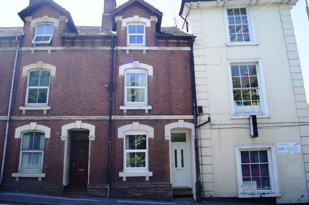 1 bed student house to rent on Worcester, Worcester, WR5 2DL StuRents