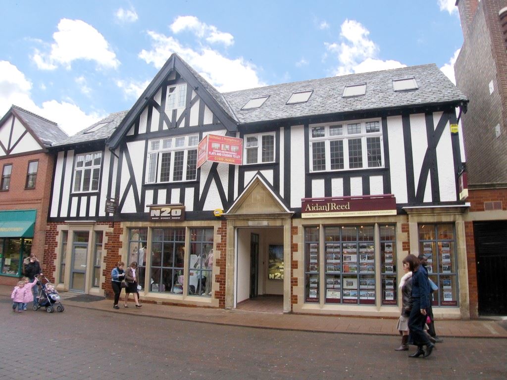 Student studio flat to rent on Barley Mews, Loughborough, LE11 3ER