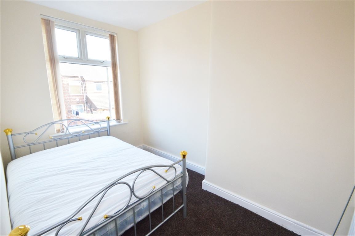 2 bed student house to rent on Thornton Road, Manchester, M14 7NU