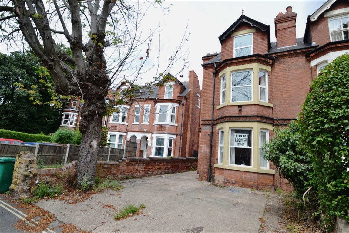 5 bed student house to rent on Sherwin Road, Nottingham, NG7 2FB StuRents