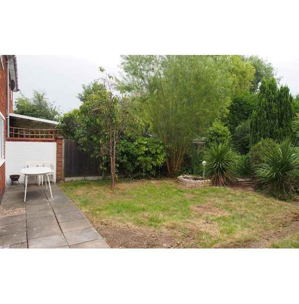 4 bed student house to rent on Alan Moss Road, Loughborough, LE11 5LY