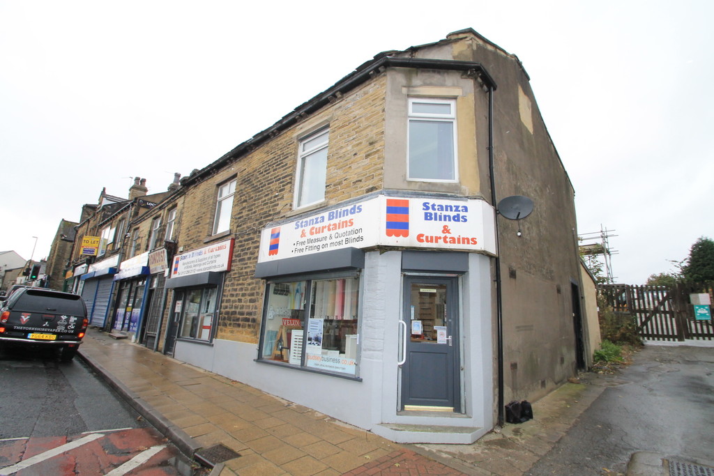 1 bed student house to rent on Lowtown, Pudsey, LS28 7AA StuRents