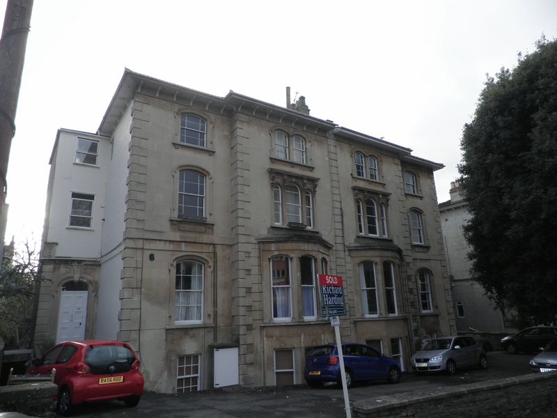 5 bed student house to rent on Belgrave Road, Bristol, BS8 2AB StuRents