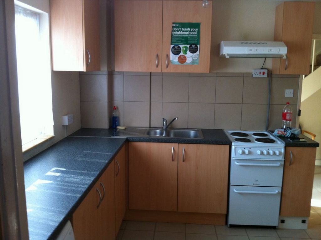 4 bed in Hatfield Pond Croft StuRents