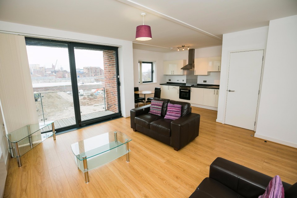 2 bed student house to rent on 32 Tabley Street, Liverpool, L1 8DW