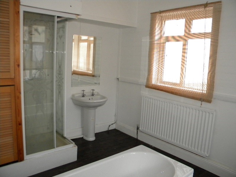 5 bed student house to rent on Road, Stockton, TS19 0AW StuRents