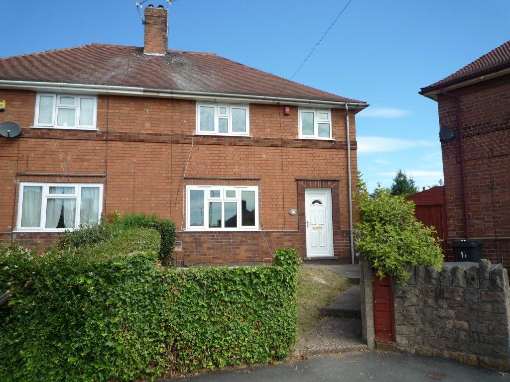 4 bed student house to rent on Boundary Crescent, Nottingham, NG9 2QY StuRents