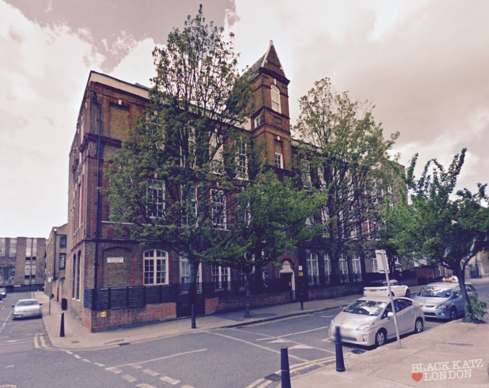 2 bed student house to rent on Teesdale CloseMinstrel Court, London