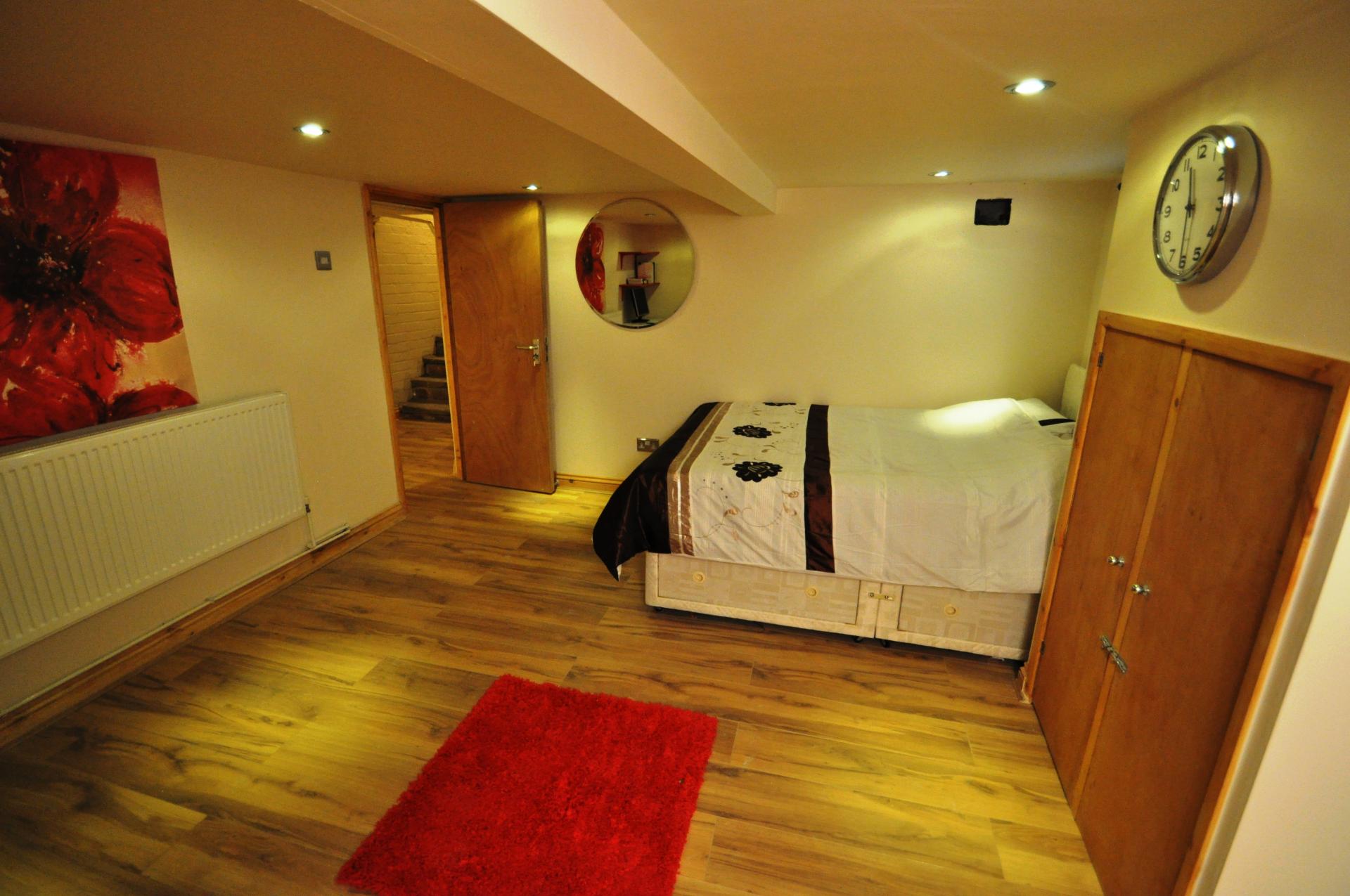 6 bed student house to rent on Zulla Road, Nottingham, NG3 5BY StuRents