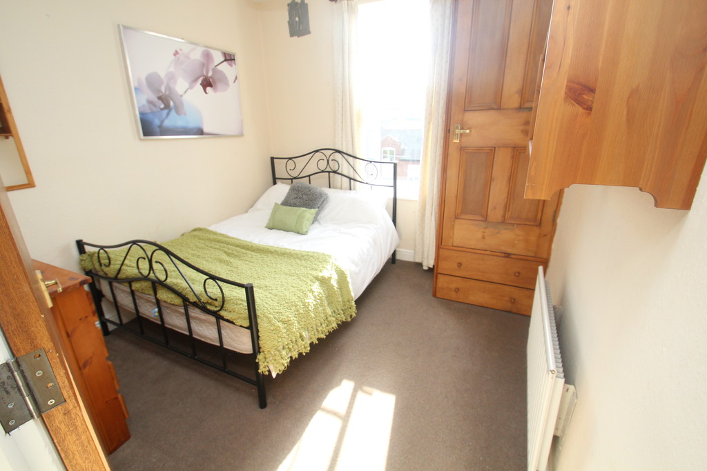 1 bed student house to rent on Meanwood Road, Leeds, LS6 4AW StuRents