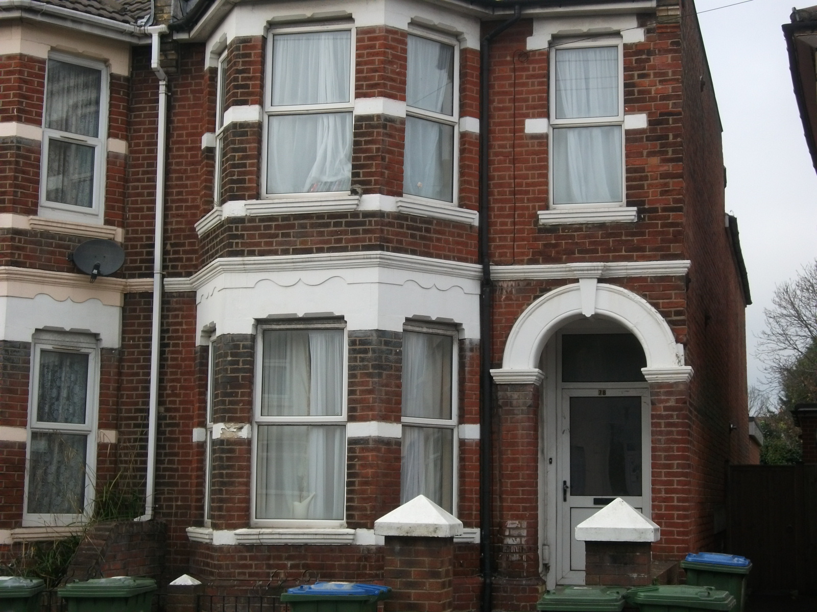 7 bed student house to rent on Lodge Road, Southampton, SO14 6QR StuRents
