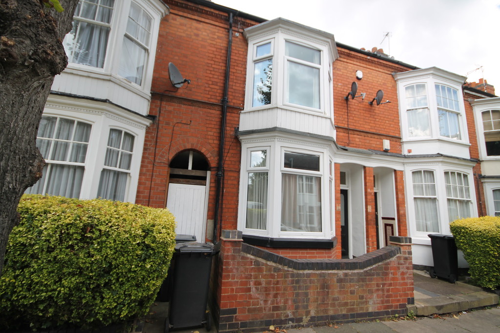 4 bed student house to rent on Eastleigh Road, Leicester, LE3 0DB StuRents