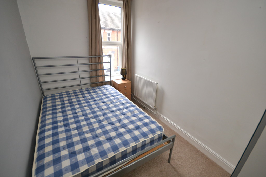 4 bed student house to rent on Harcourt Street, Derby, DE1 1PW StuRents