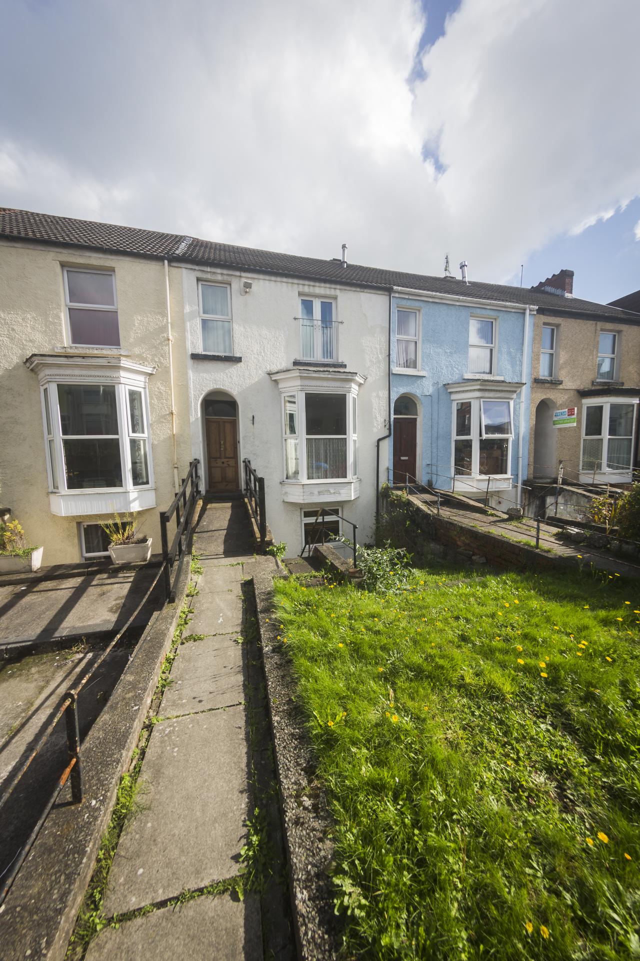 6 bed student house to rent on King Edwards Road, Swansea, SA1 4LN