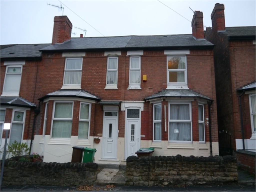 4 bed student house to rent on Rothesay Avenue, Nottingham, NG7 1PW
