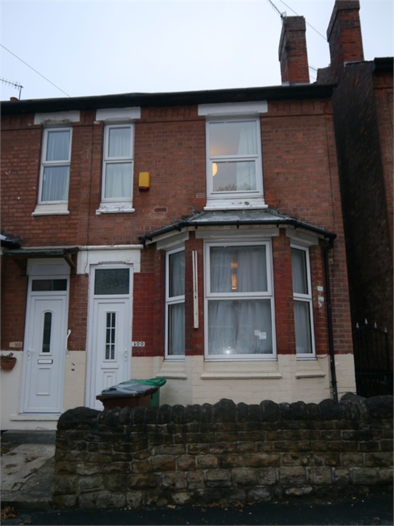 4 bed student house to rent on Rothesay Avenue, Nottingham, NG7 1PW