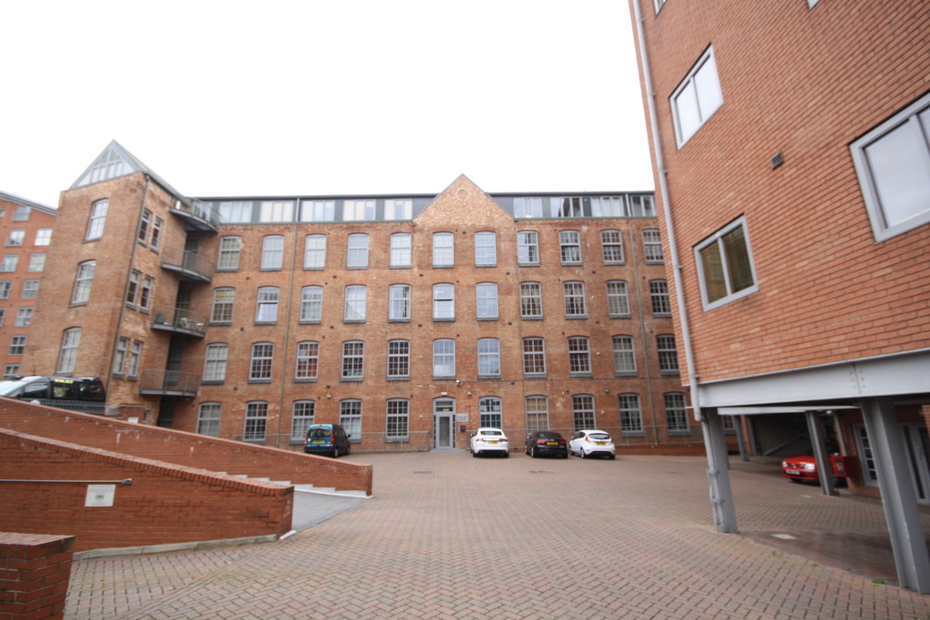 3 bed student house to rent on Burgess House, Leicester, LE1 4BR StuRents