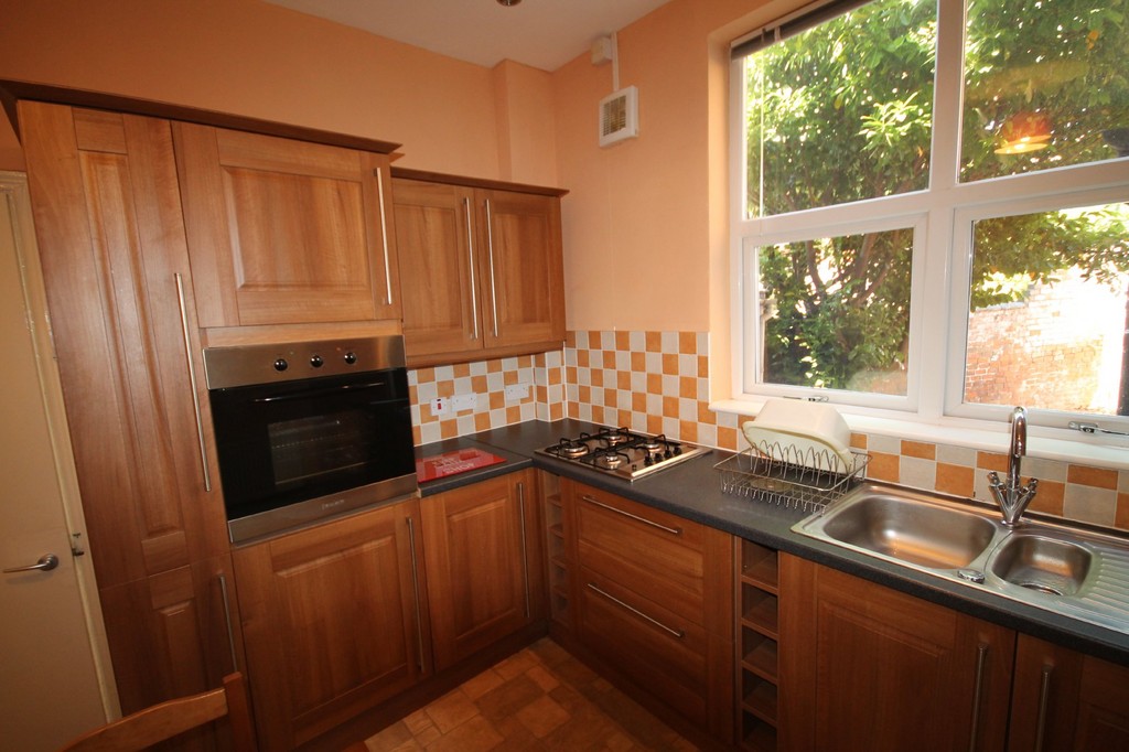 4 bed in Leicester Upperton Road StuRents