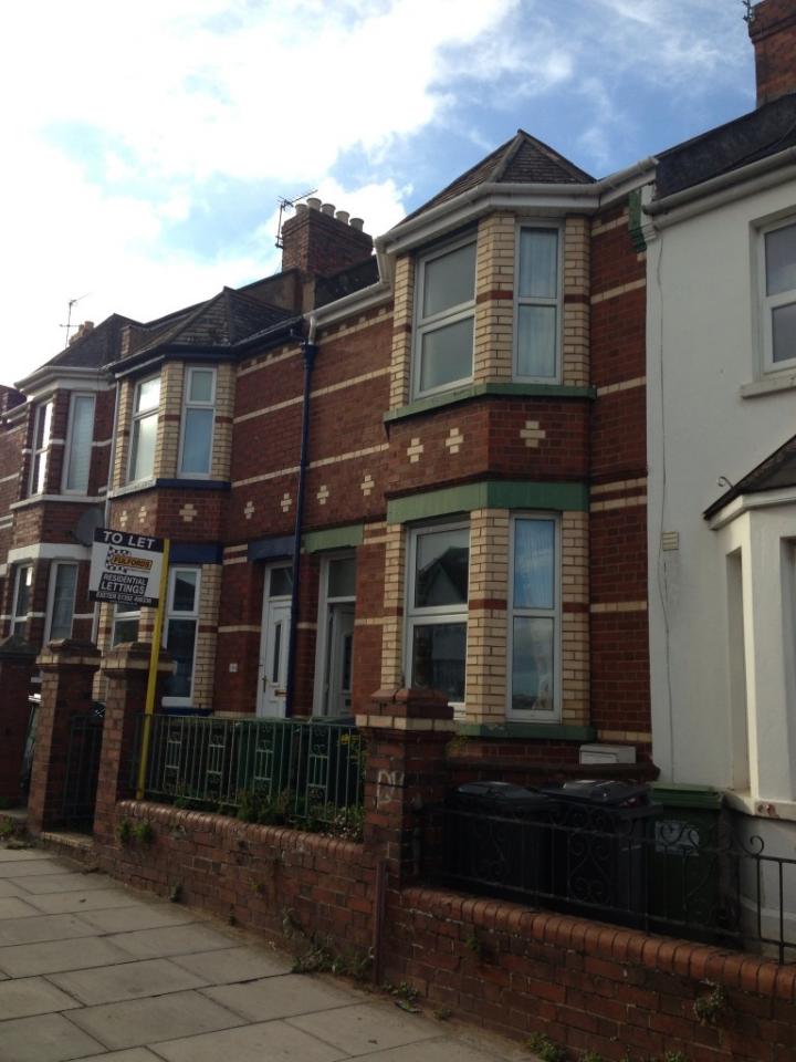 5 bed student house to rent on 186 Pinhoe Road, Exeter, EX4 7HH StuRents