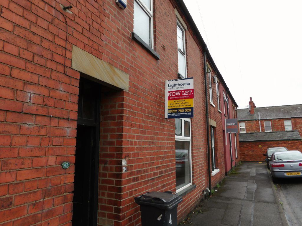 3 bed student house to rent on Peel Street, Lincoln, LN5 8AB StuRents