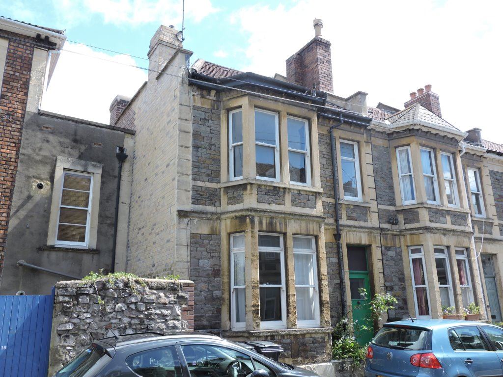 4 bed student house to rent on Alma Road Avenue, Bristol, BS8 2DH